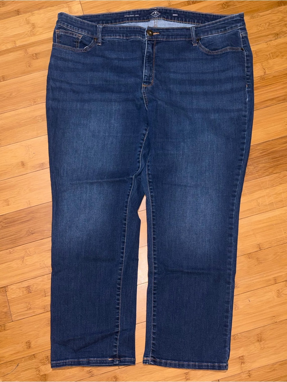 St Johns Bay Womens Jeans 24WS Straight Leg Stretch Blue Denim Plus Short